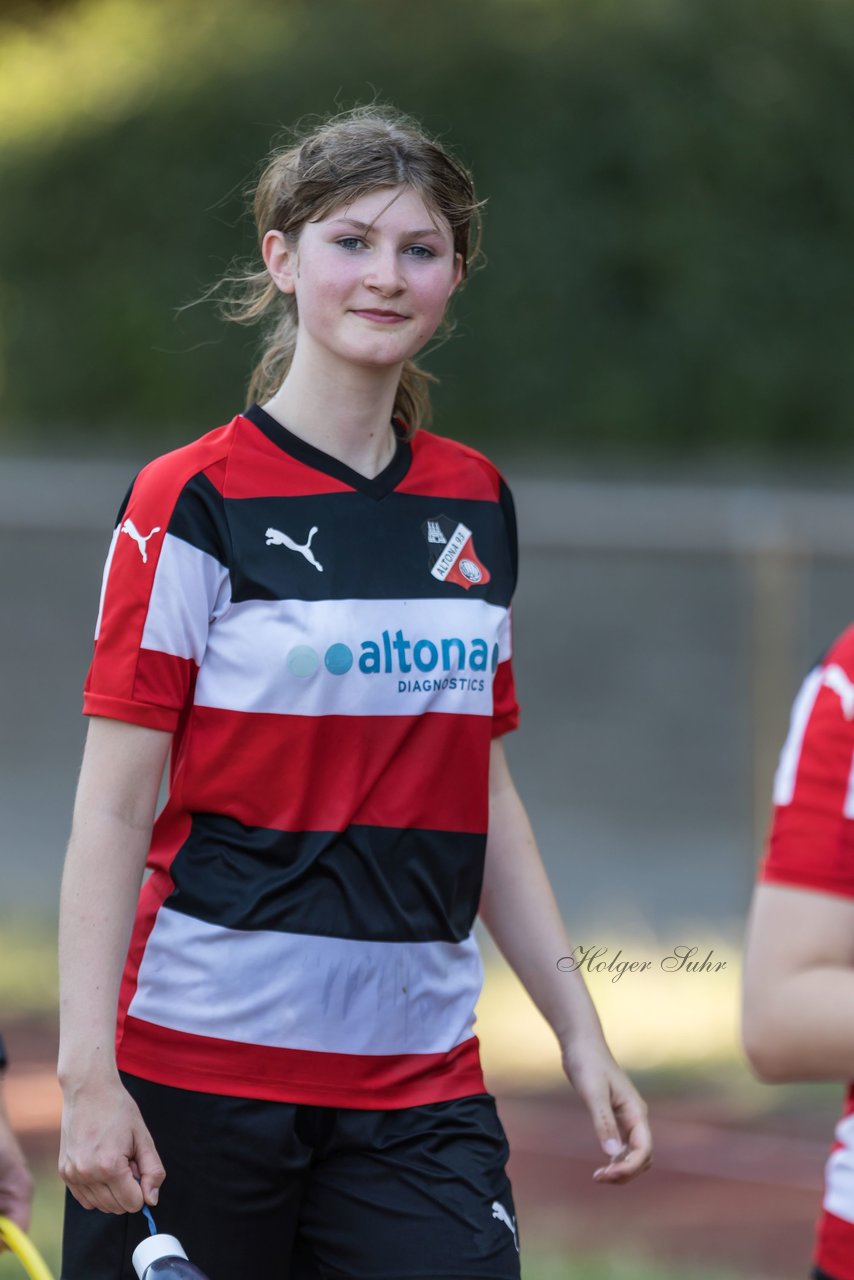 Bild 59 - Loewinnen Cup